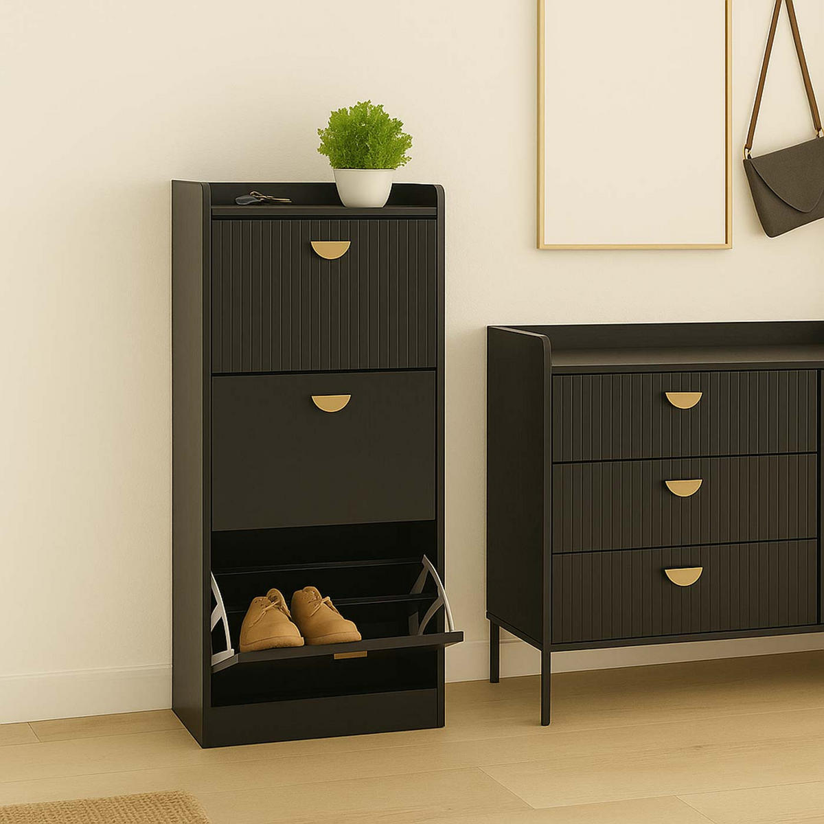 SCHUHSCHRANK 3 KLAPPEN Schwarz - Schwarz, Holzwerkstoff (60/117/24cm) - MCW