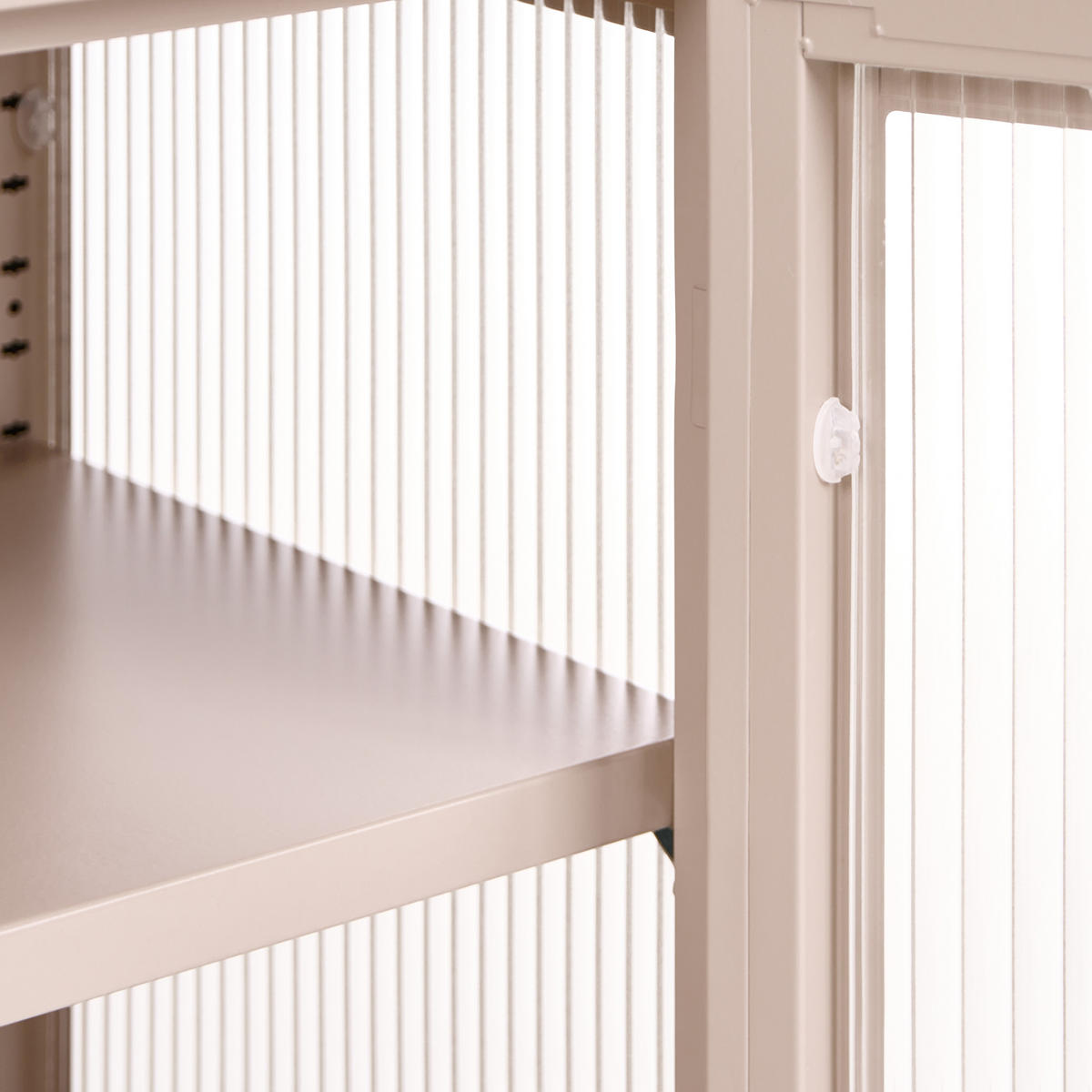 SIDEBOARD se skleněnými dveřmi Kov 77 cm Béžový Devon - béžová, kov (77/64/35cm) - Beliani