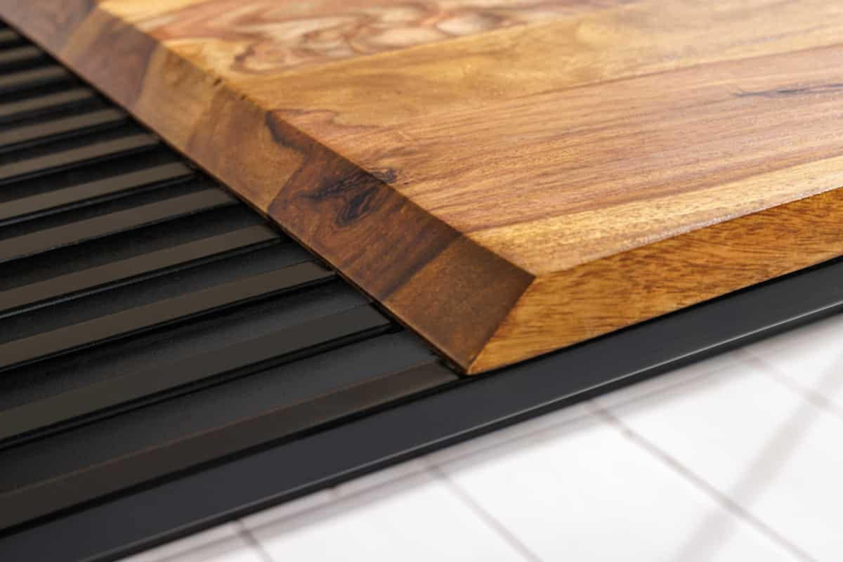 COUCHTISCH ARCHITECTURE Sheesham rechteckig Natur|Schwarz 100cm - Schwarz/Braun, Holz/Metall (55/100/40cm) - riess-ambiente