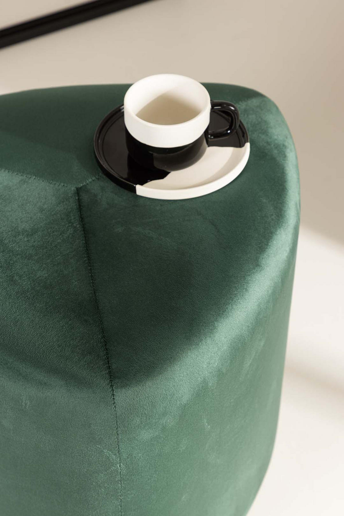 POUF, Peg, Grün, Kunstfell, 46 x 46 x 40 cm - Grün, Textil/Fell (46/40/46cm) - ebuy24