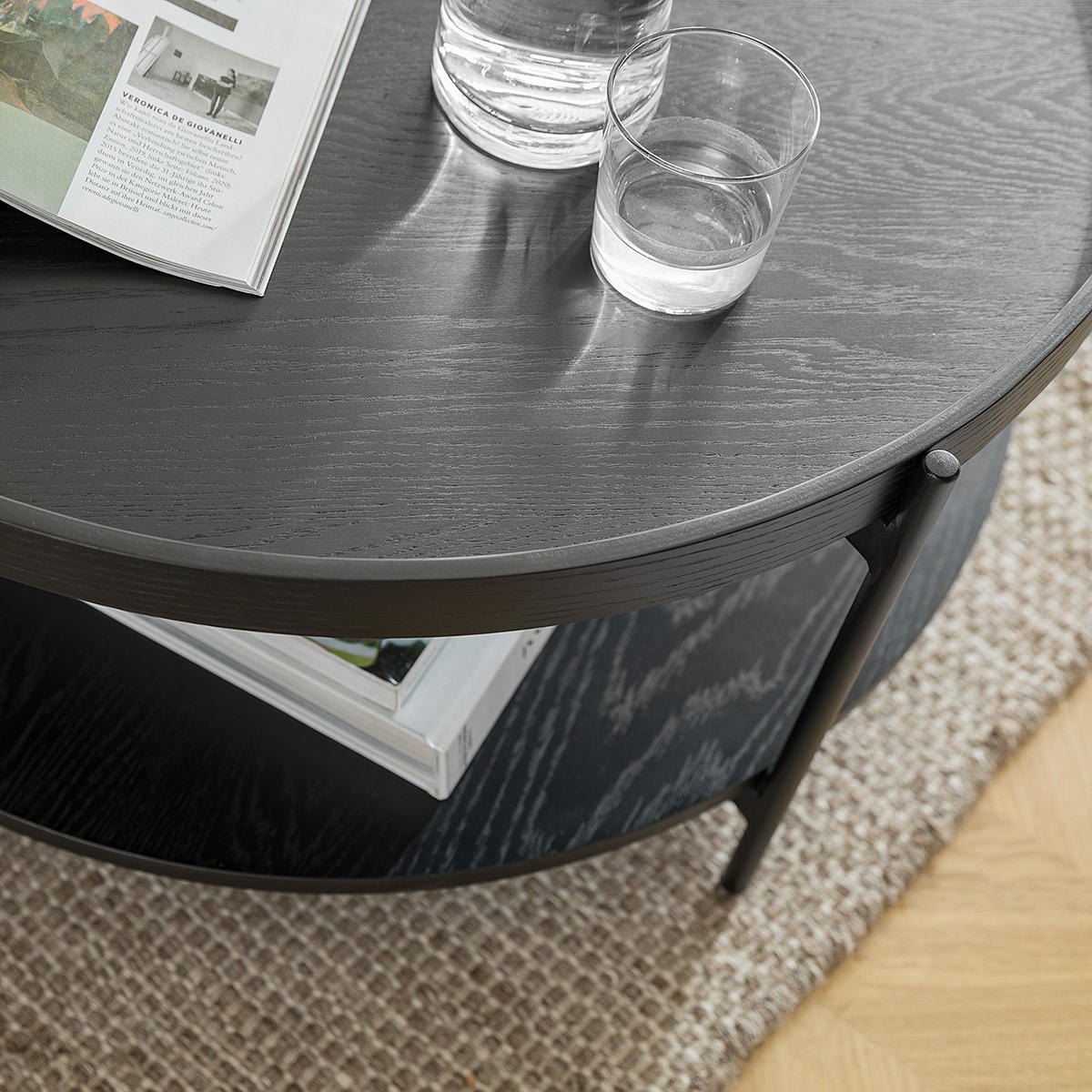 COUCHTISCH - Echtholzfurnier / Metall - Eichefarben/Schwarz, Holzwerkstoff/Metall (82/82/40cm) - home24