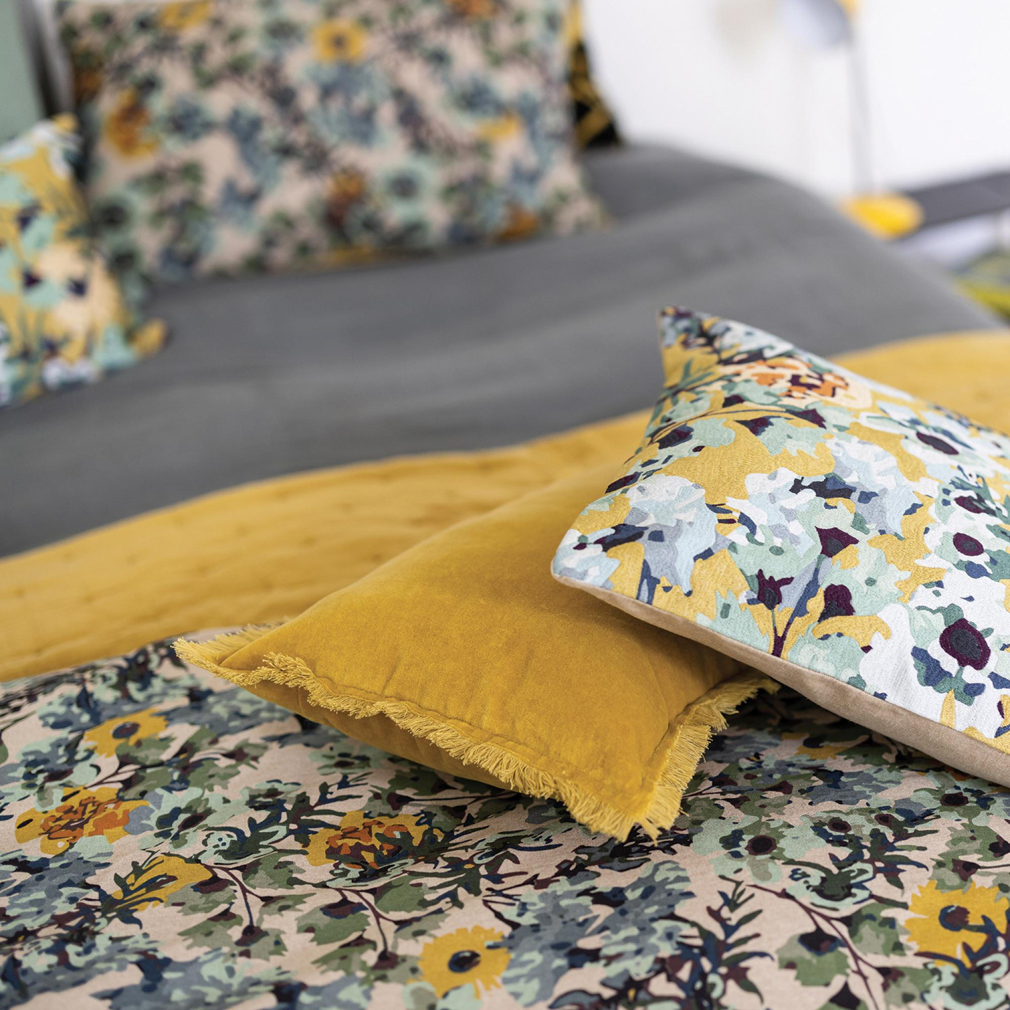 BETTÜBERWURF Fara mirabelle 260 x 260 cm - Beige, Textil (260/260cm) - Vivaraise