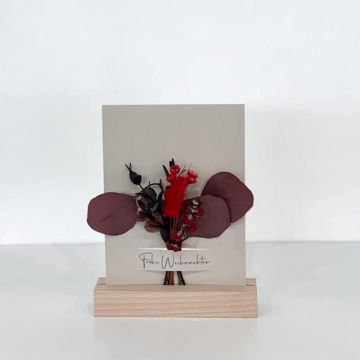 WEIHNACHTSKARTEN mit Trockenblumen - Frohe Weihnachten - Frohe Weihnachten / weiß - Weiß, Naturmaterialien (10.5/14.8cm) - Lykke & You