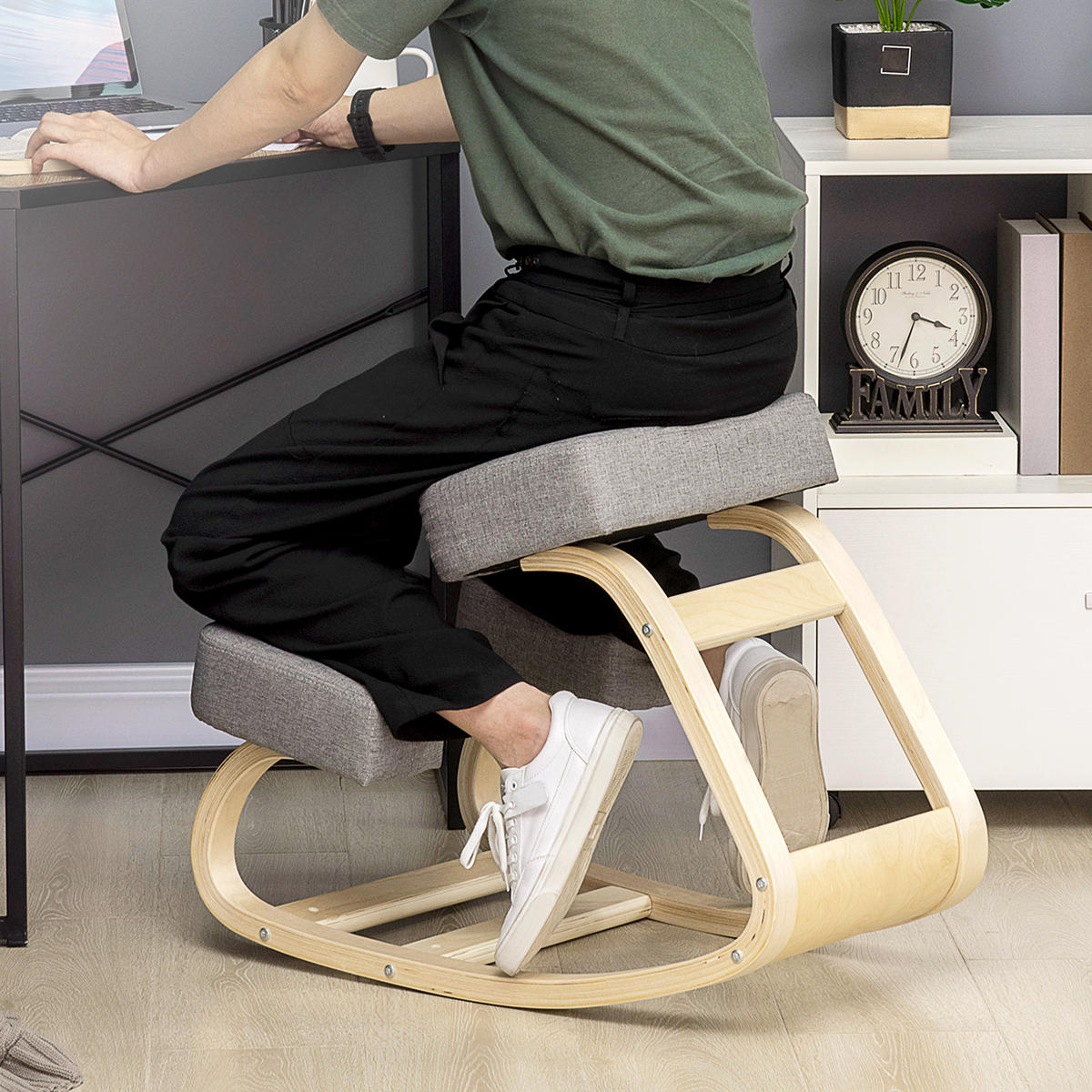 KNIESTUHL, ergonomischer Sitzhocker, Polsterhocker, 120 kg belastbar, Grau - Grau, Holz/Textil (51/58/69cm) - Vinsetto