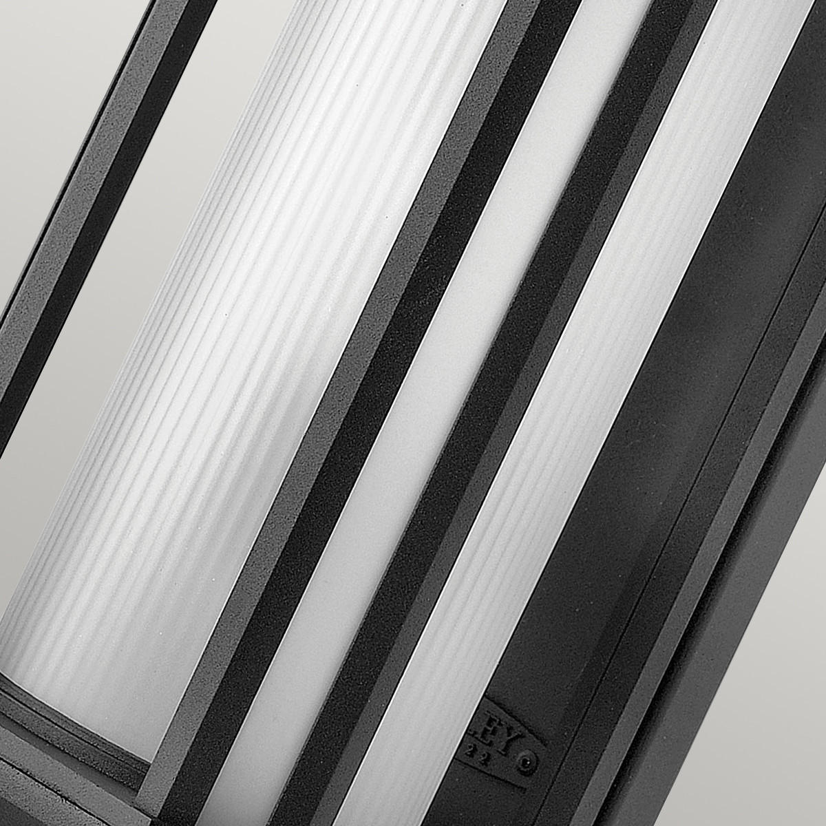 LED AUSSEN-WANDLEUCHTE Castelle Schwarz Glas - Schwarz, Glas (15.2/38.3/18cm) - Elstead Lightning