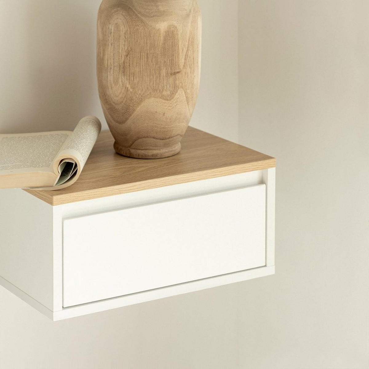 SCHWEBENDER NACHTTISCH Mune Weiß 40 cm x 20 cm - Weiß, Holzwerkstoff (40/20/30cm) - Klast Home