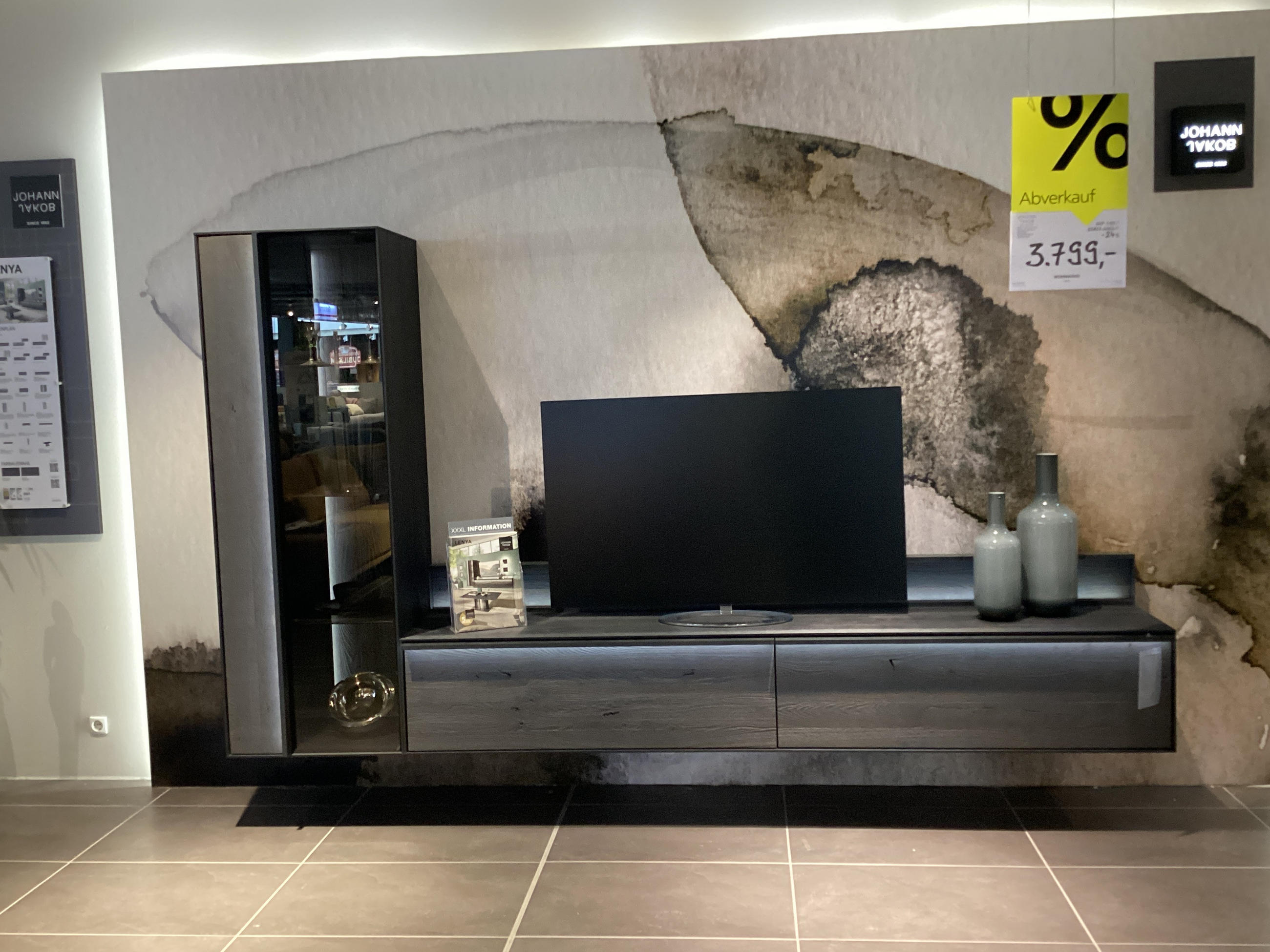 Wohnwand Lenya - Johann Jakob