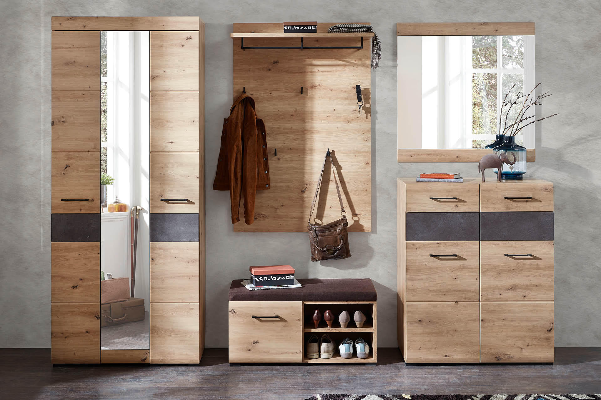 Garderobe braun holz