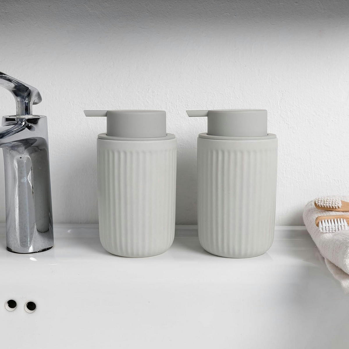 SEIFENSPENDER Keramik Grau 350 ml - Grau, Keramik (8/14/8cm)