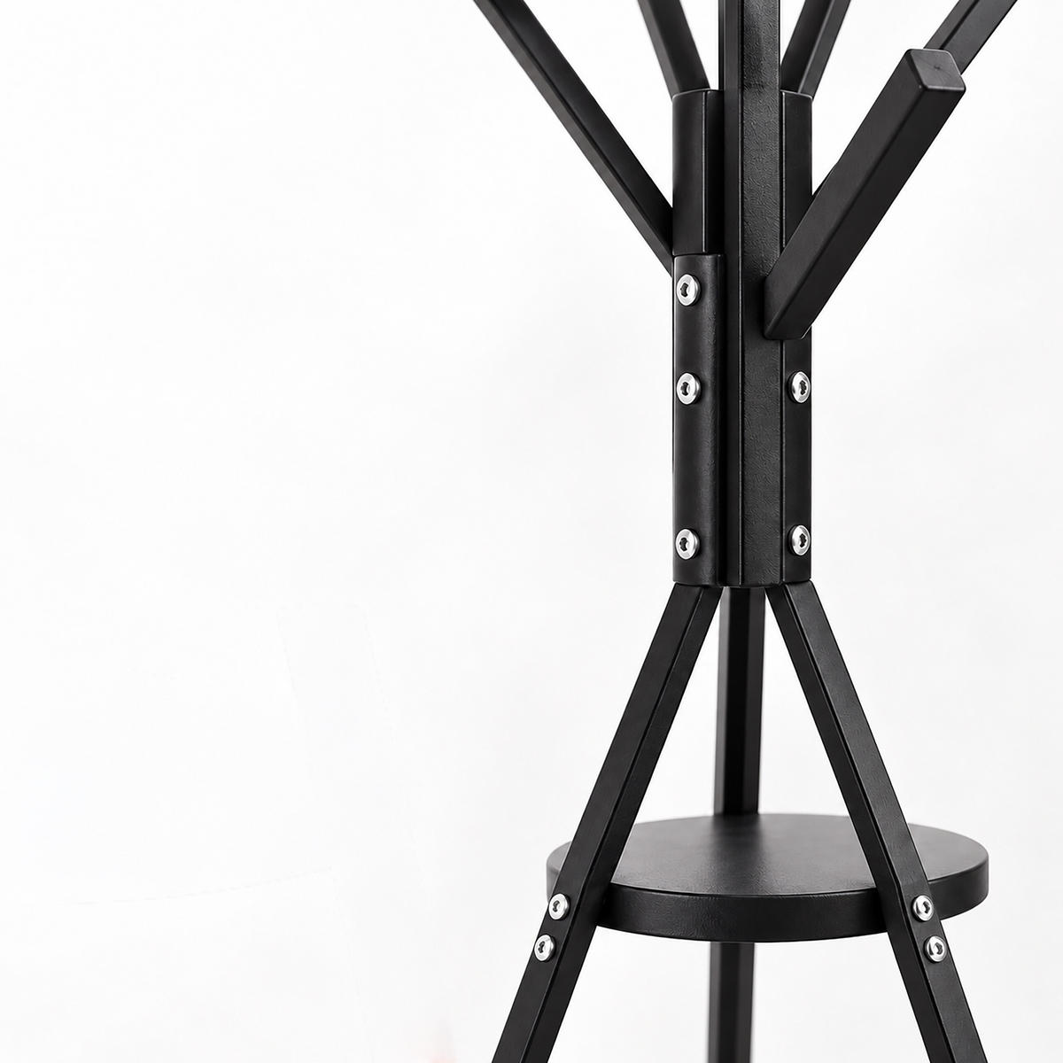 VĚŠÁK černý 9 háčků s policí - černá, kov/kompozitní dřevo (45/180/45cm) - Relaxdays