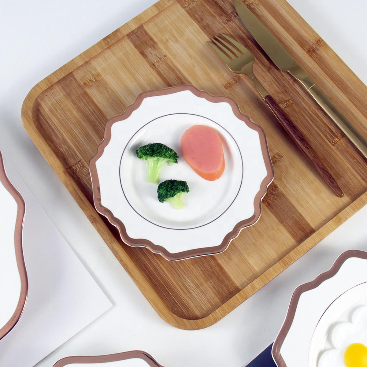 TELLERSET Weiß Roségold Bone China 4tlg Ø30 Ø27 Ø20 Ø16 cm - Weiß Hochglanz, Keramik (33/33/3cm) - Quality Elegance