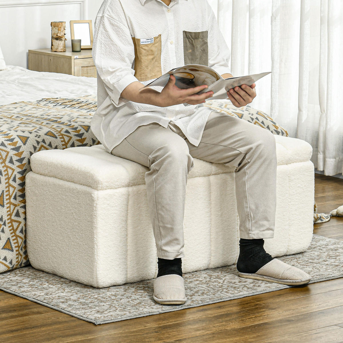 SITZBANK mit Stauraum, Polsterbank mit Teddy-Vlies-Optik, Bettbank, Cremeweiß - Creme, Kunststoff (45/46/102cm) - HOMCOM