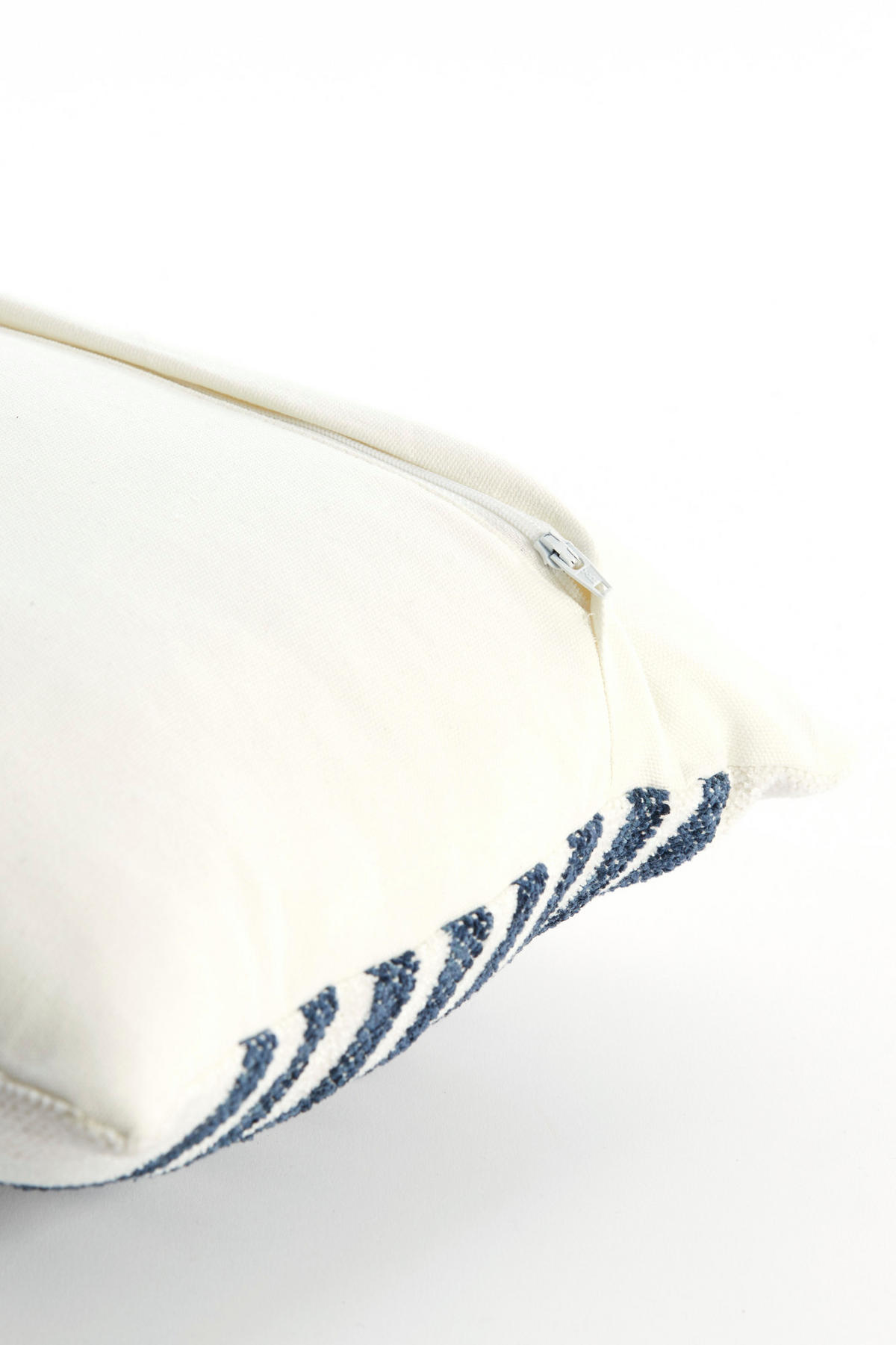 DEKOKISSEN Cinco Weiß 60/30/10 cm - Weiß, Textil (30/60cm) - Light & Living