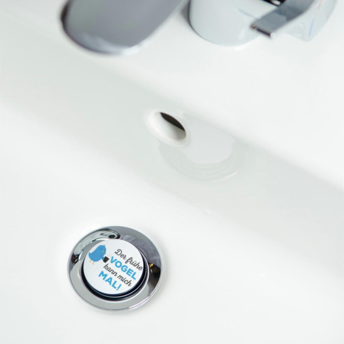 WASCHBECKENSTÖPSEL Der frühe Vogel... - Blau, Kunststoff/Metall (4/7/7cm) - Sanilo