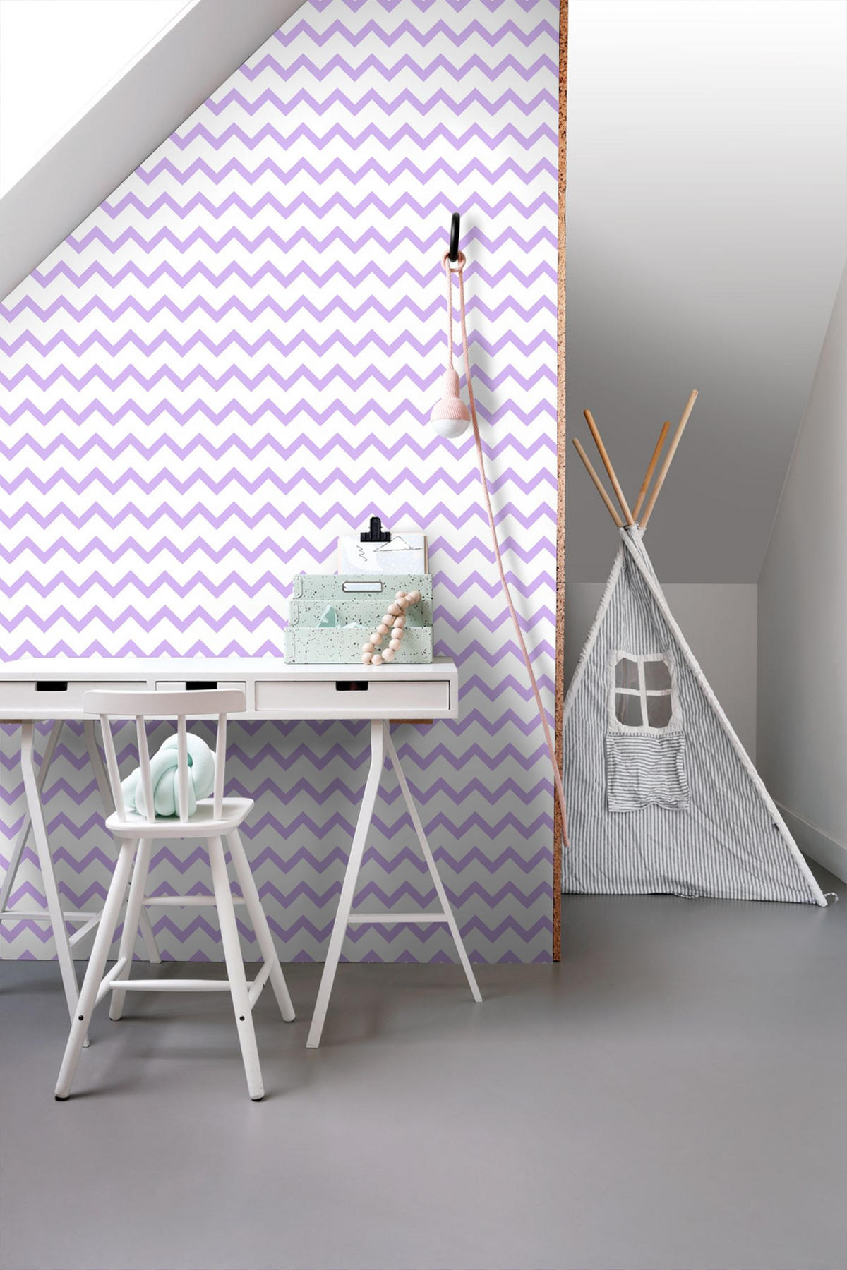 TAPETE Zickzack-Motiv 50 x 900 cm - Lila, Papier (50/0.1cm) - ESTAhome