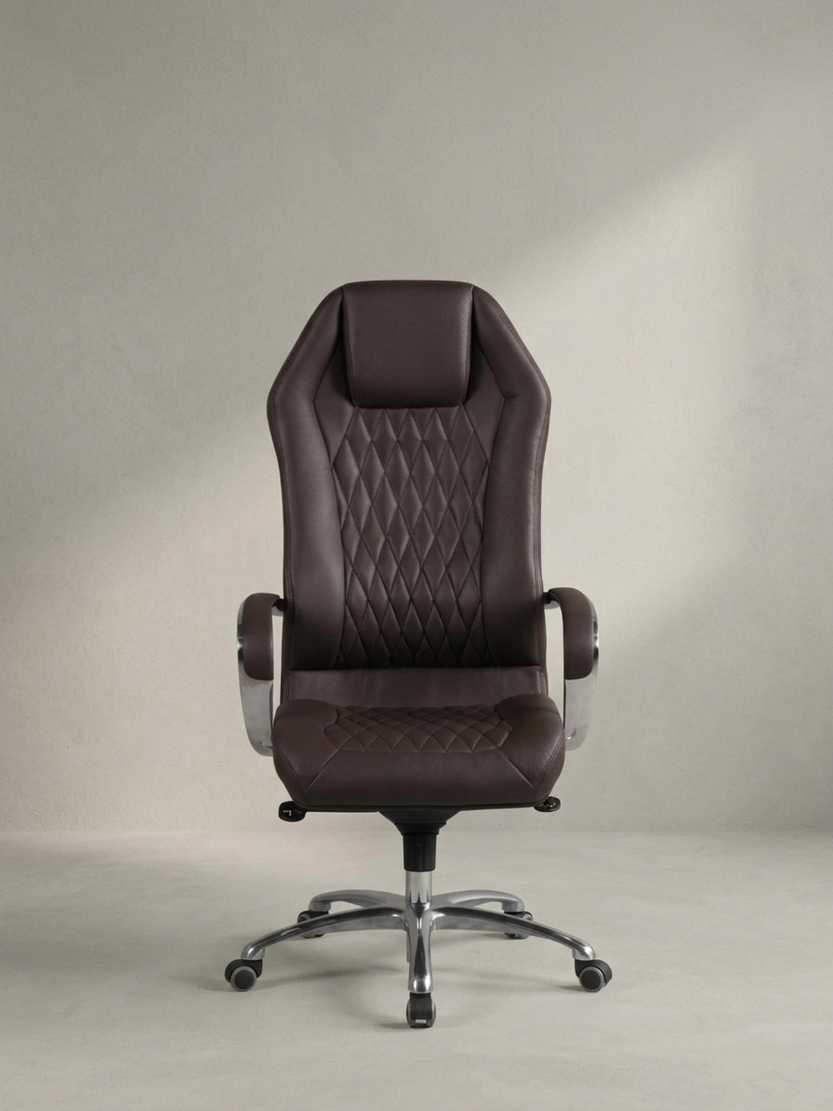 CHEFSESSEL Echtleder mit Multiblockwippmechanik, Lendenwirbelstütze und Aluminiumfußkreuz MILANO, Braun 70x67x136 cm - Silberfarben/Braun, Leder/Metall (70/136/67cm) - KADIMA DESIGN