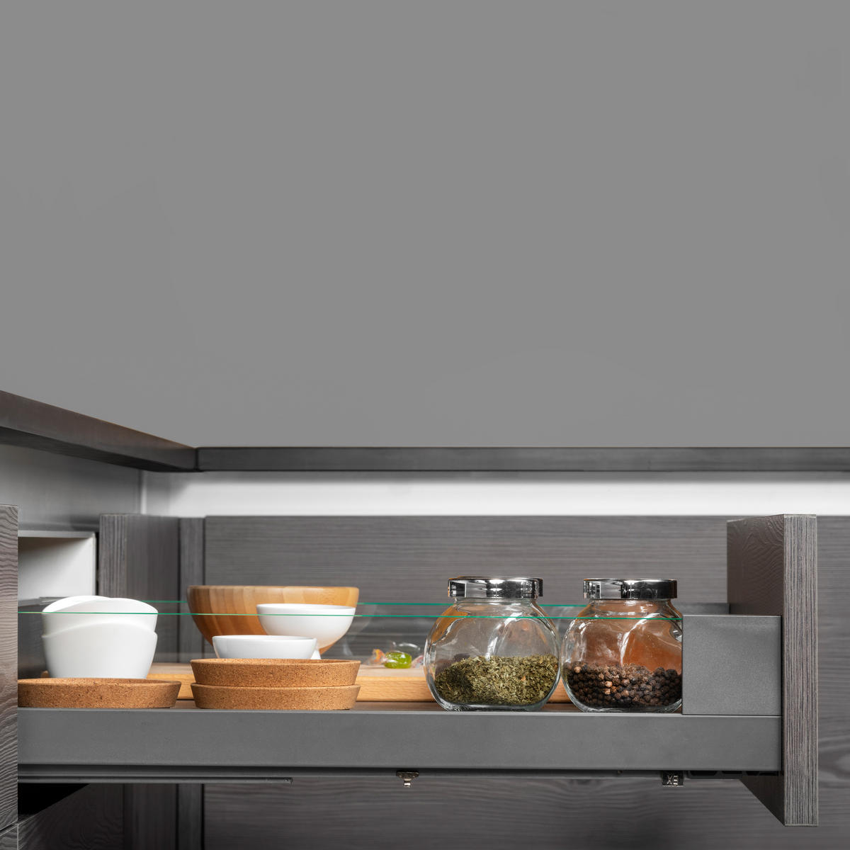 AUSSENSCHUBLADE Vertex 40Kg mit Glas-Einschubelement Höhe 93mm, 450mm tief, Stahl und Aluminium und Glas, Anthrazitgrau - Anthrazit, Metall (1.3/10/45cm) - EMUCA
