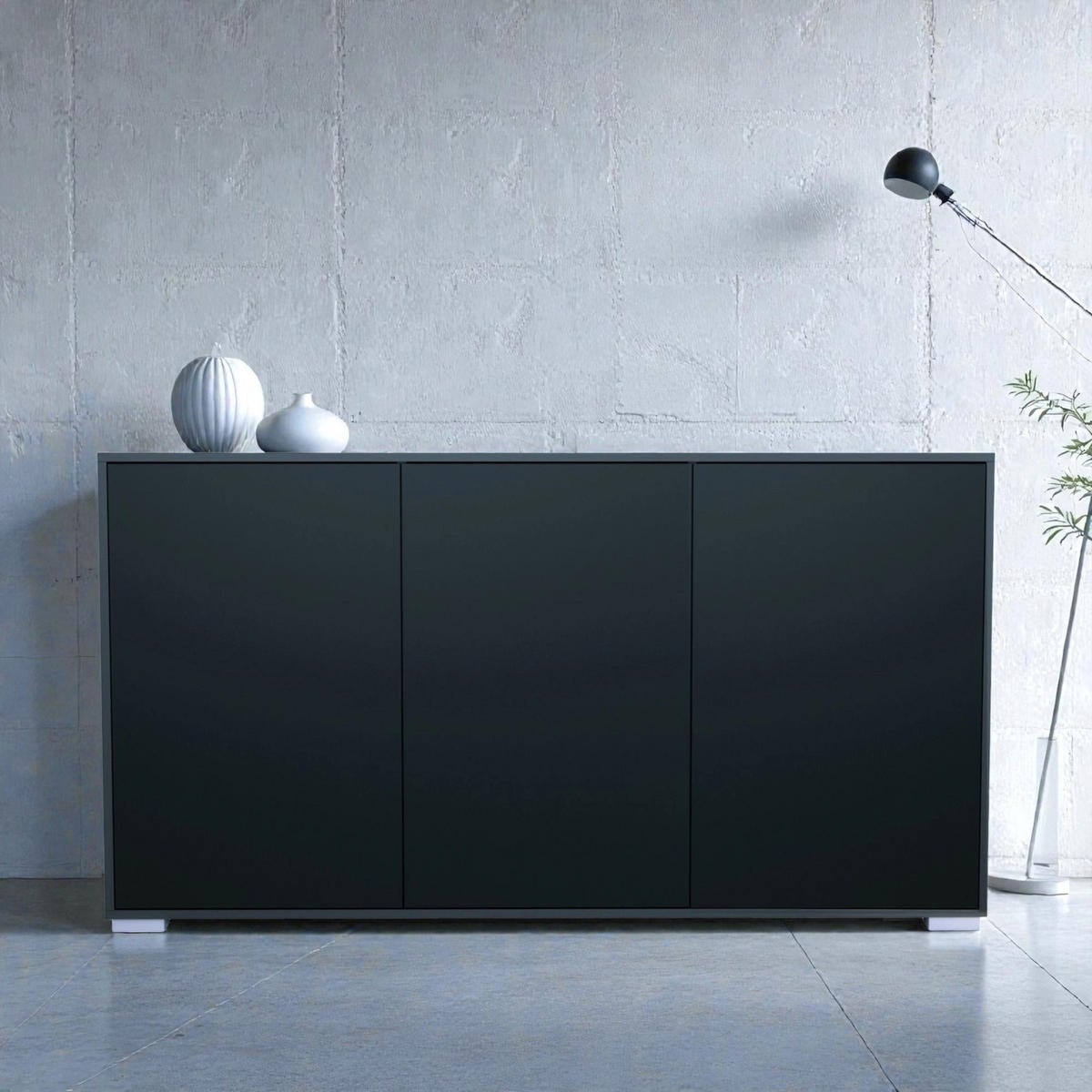 SIDEBOARD Elena, Kommode mit Push-to-Open, Made in Germany, Moderner Schrank, Anthrazit matt/Schwarz matt (152,5 x 83 x 37 cm) - Schwarz, Holzwerkstoff (152.5/83/37cm) - InnoFurn