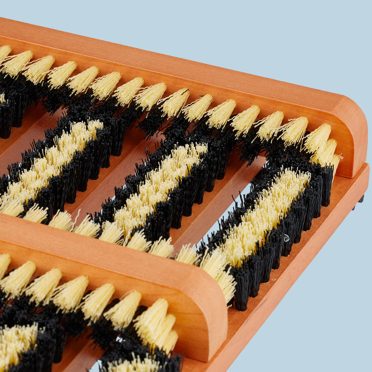 ČISTIČ obuvi - různobarevná, dřevo/plast (36/5.5/26cm) - Relaxdays