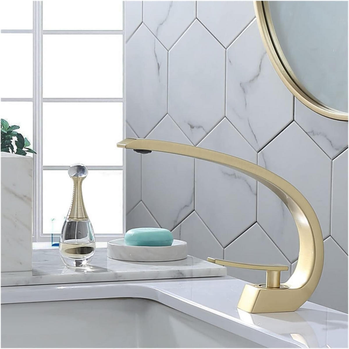 BADEZIMMERARMATUR, 23,5 x 18,5 cm, gold - Goldfarben, Metall (35/7/19cm) - Vallsero