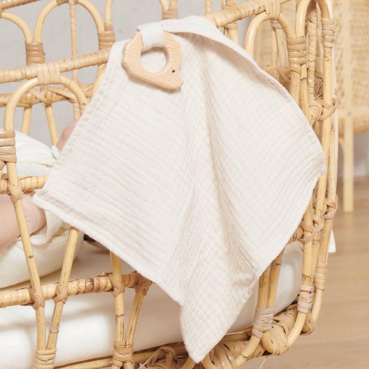 KUSCHELTUCH Musselin Igel Sand - Beige, Textil (30/1/30cm) - nordic coast company