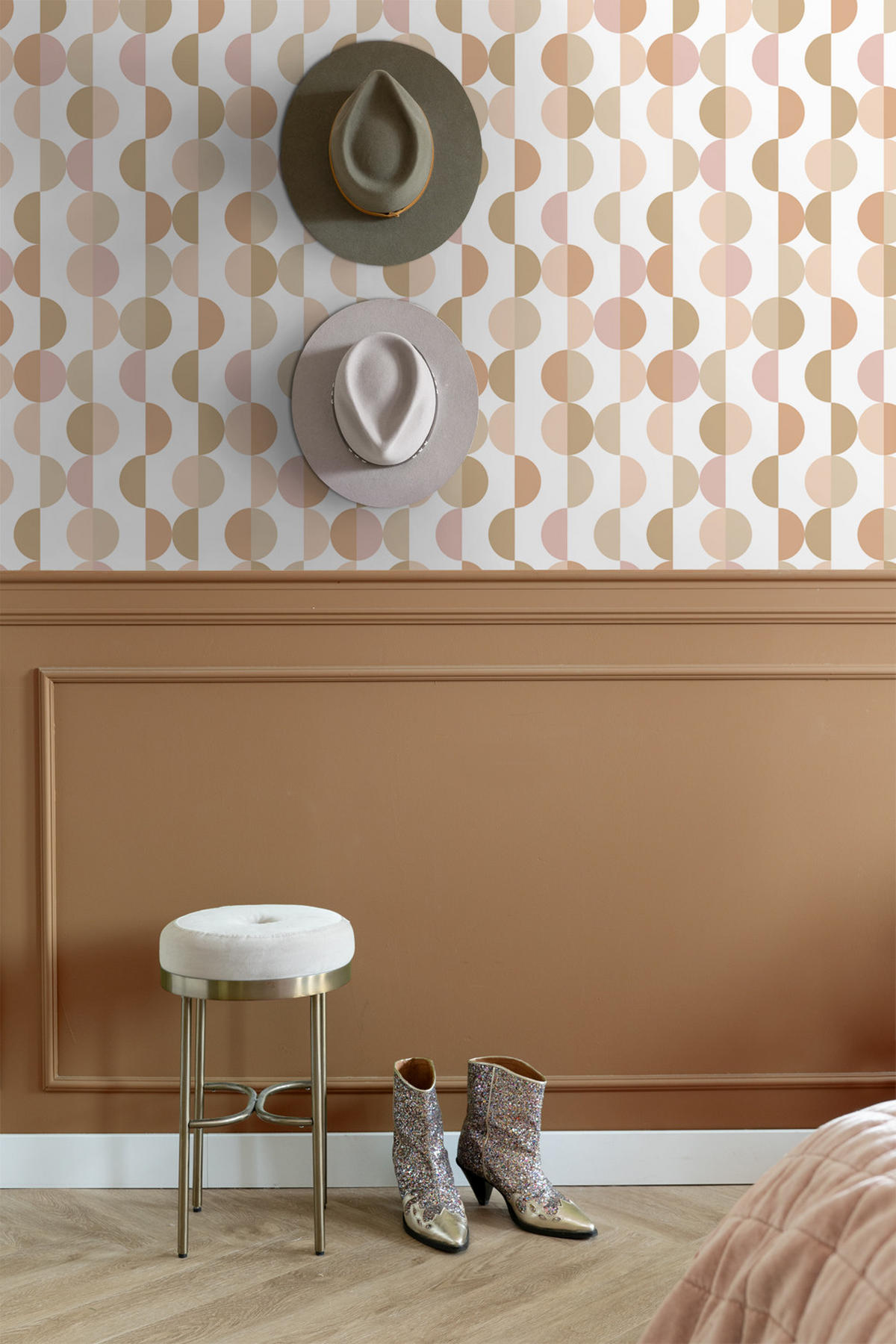 TAPETE grafisches Motiv 50 x 900 cm - Terracotta, Papier (50/900cm) - ESTAhome