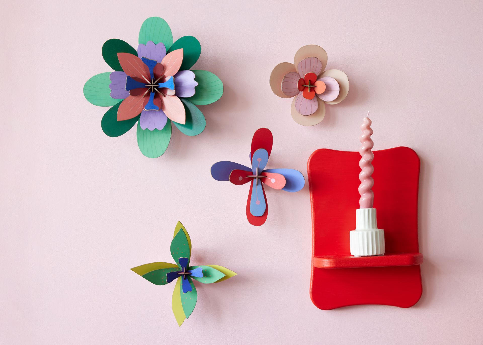 WANDDEKO Zarte Blumenwerk 5.3/19.1 cm - Multicolor, Wellpappe (5.3/19.1/19cm) - KUNSTLOFT