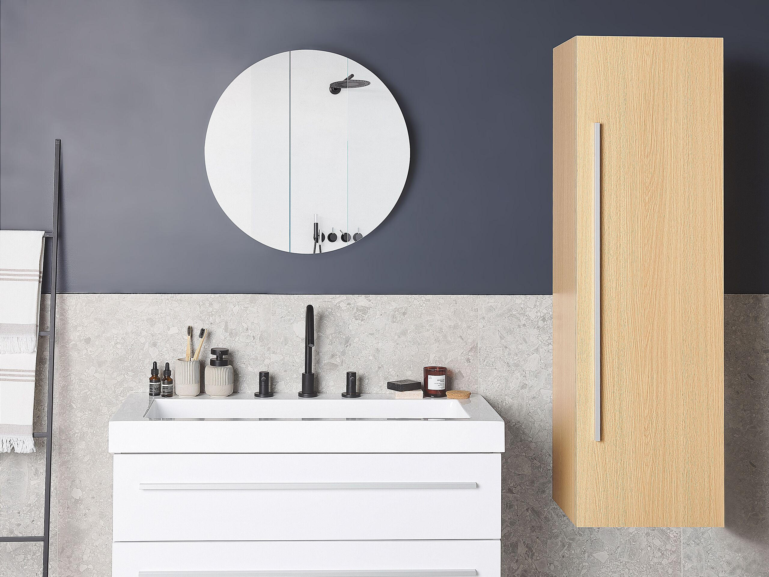 BAD HÄNGESCHRANK heller Holzfarbton Mataro - Hellbraun/Silberfarben, Holzwerkstoff (40/132/35cm) - Beliani