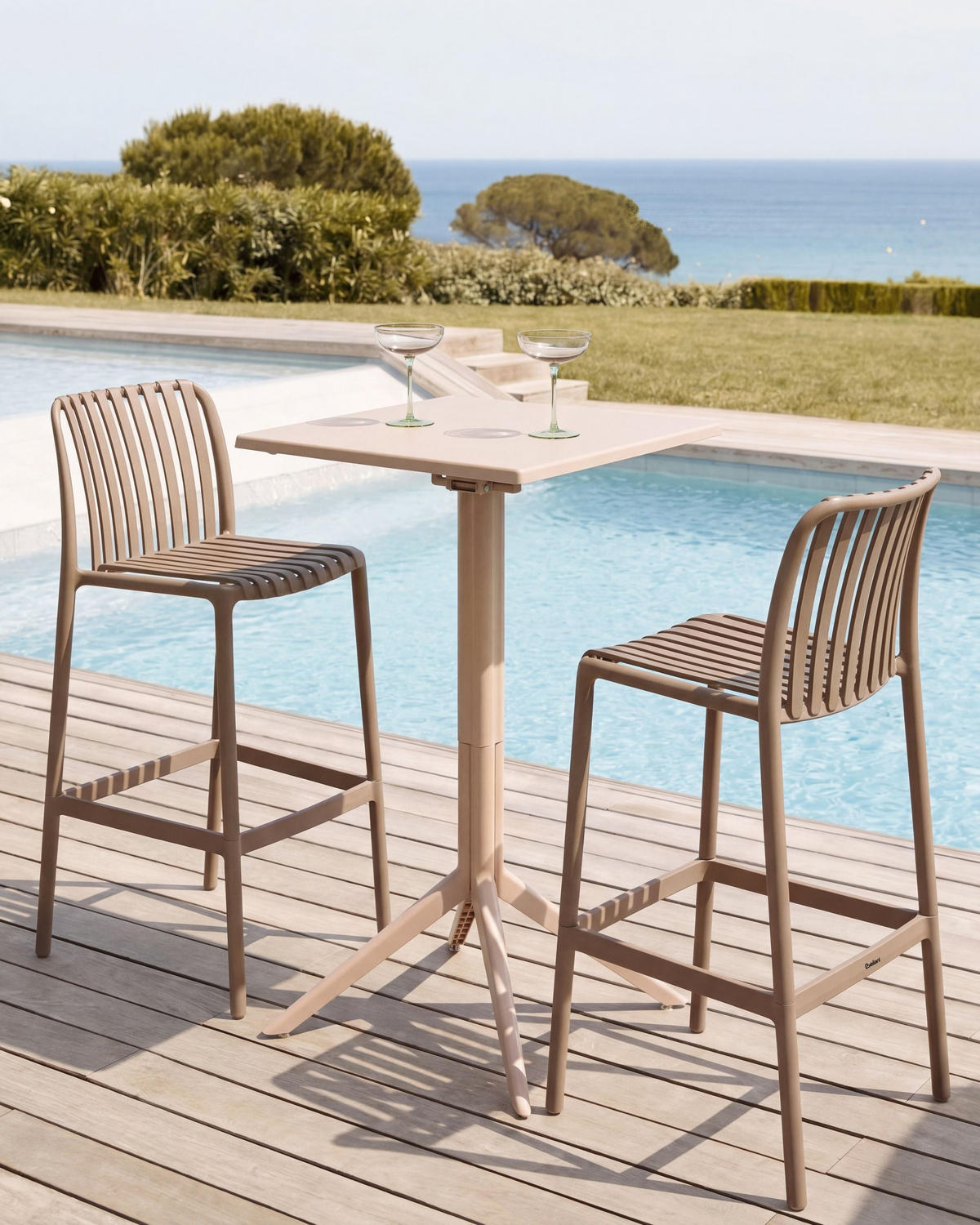BARSTUHL 2er-Set Kunststoff Hellbraun Ariccia - Hellbraun/Braun, Kunststoff (49/104/53cm) - Beliani