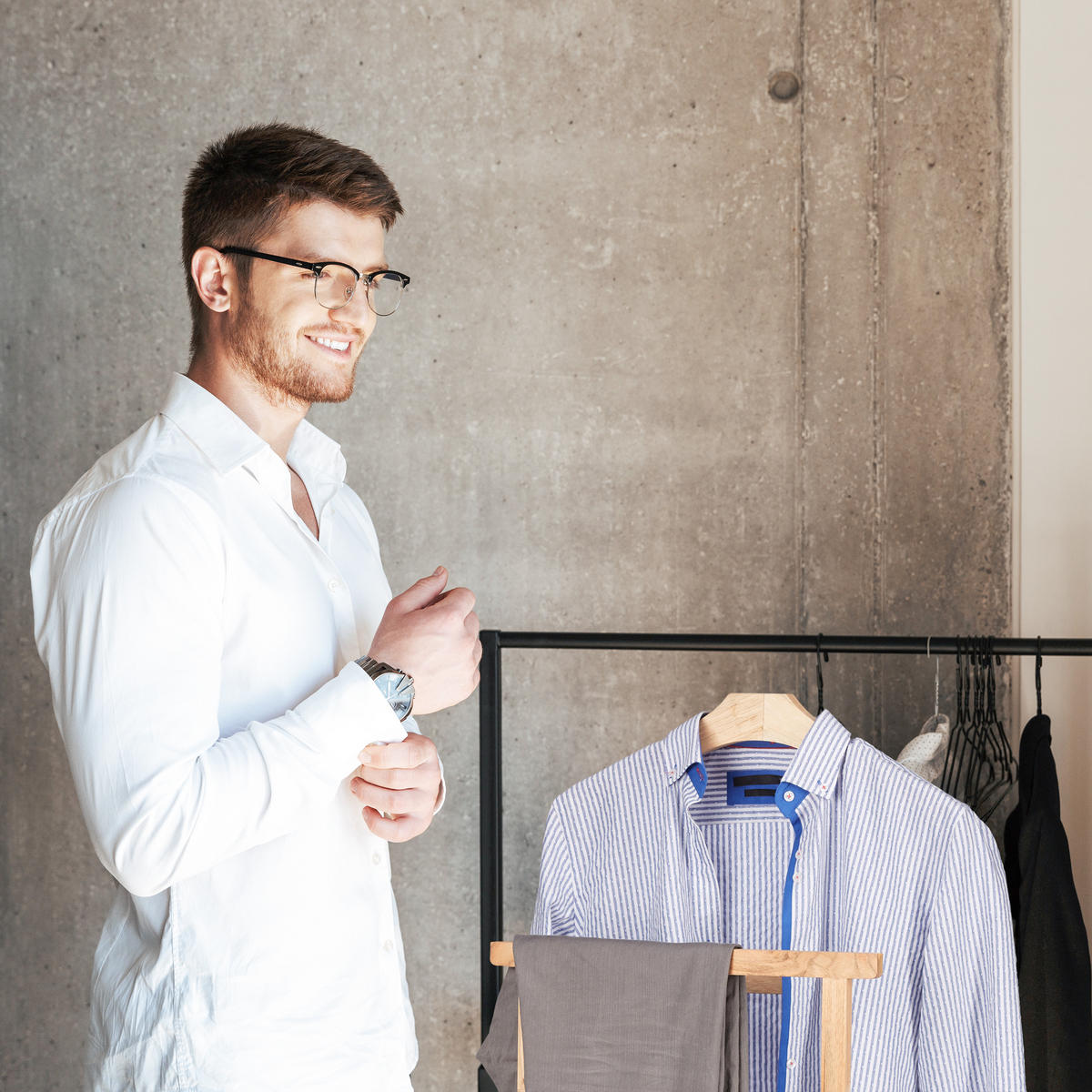 OBSLUŽNÝ stojan - světle hnědá, dřevo (47/102/50cm) - Relaxdays