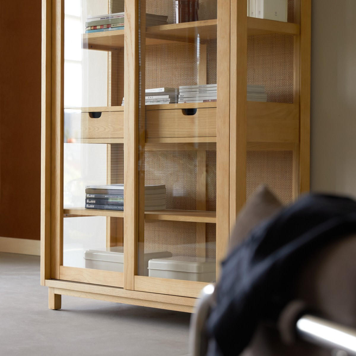SCHRANK Adel Natur aus Eiche - Naturfarben, Holz (110/180/45cm) - Tikamoon