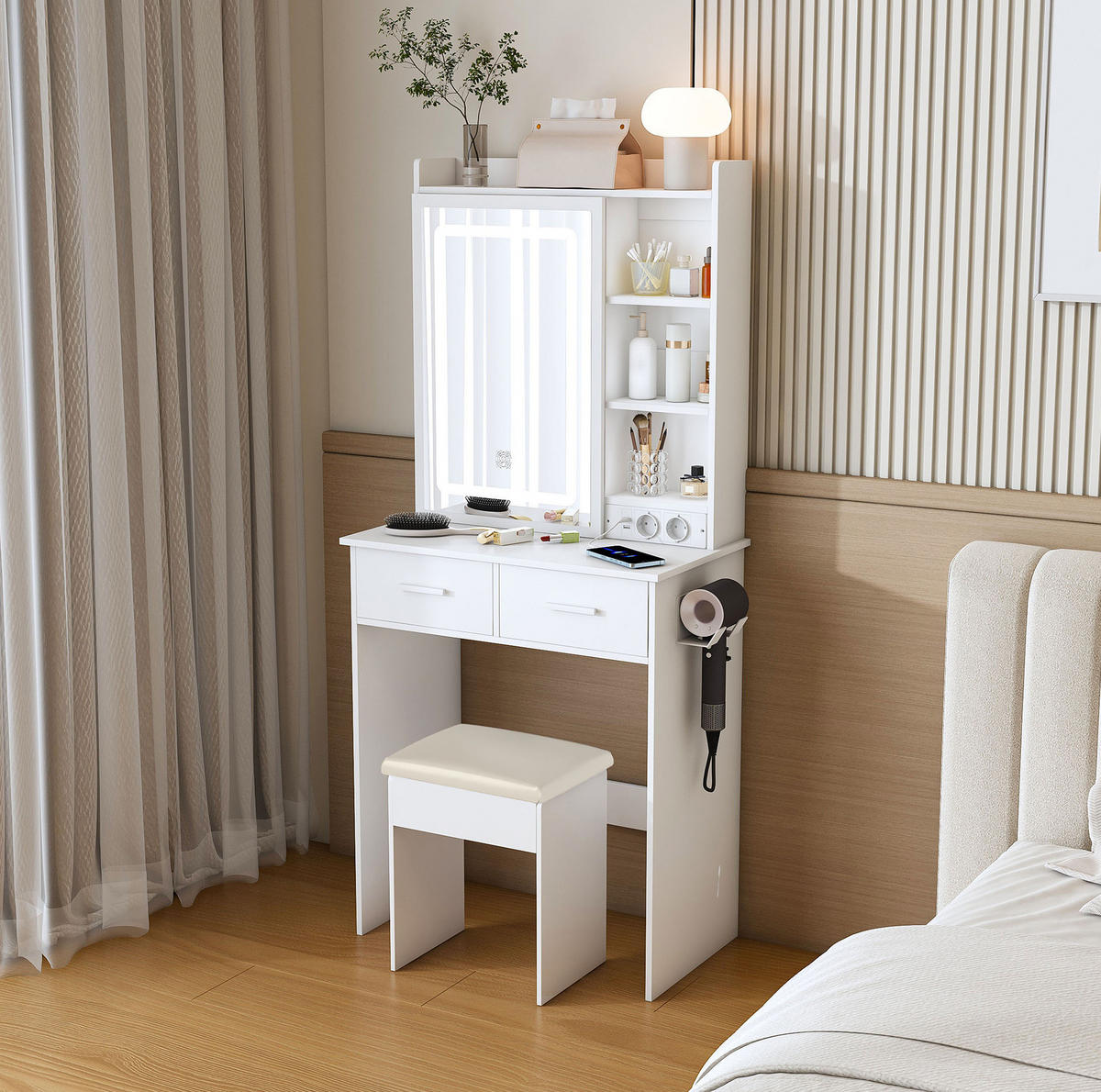 SCHMINKTISCH aus MDF 60x36x136 cm Weiß mit LED-Beleuchtung, USB, Steckdosen, Stauraum und gepolstertem Hocker - Weiß, Holzwerkstoff (60/136/36cm) - Modfu