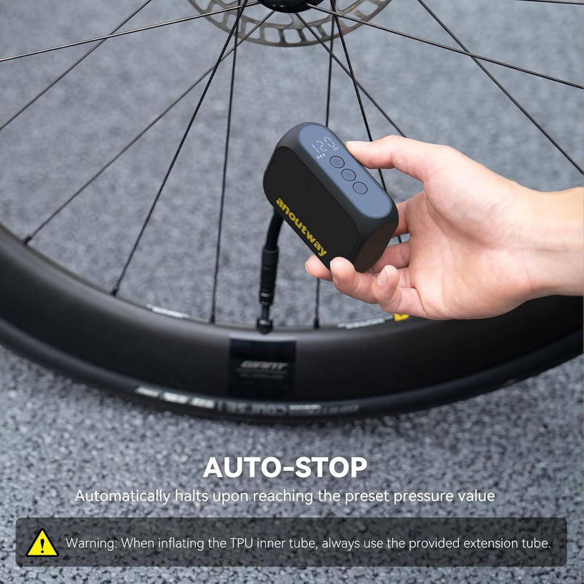 FAHRRADPUMPE AT1 MAX mit Digitalem Manometer - Schwarz, Kunststoff (5.4/3.2/8.1cm)