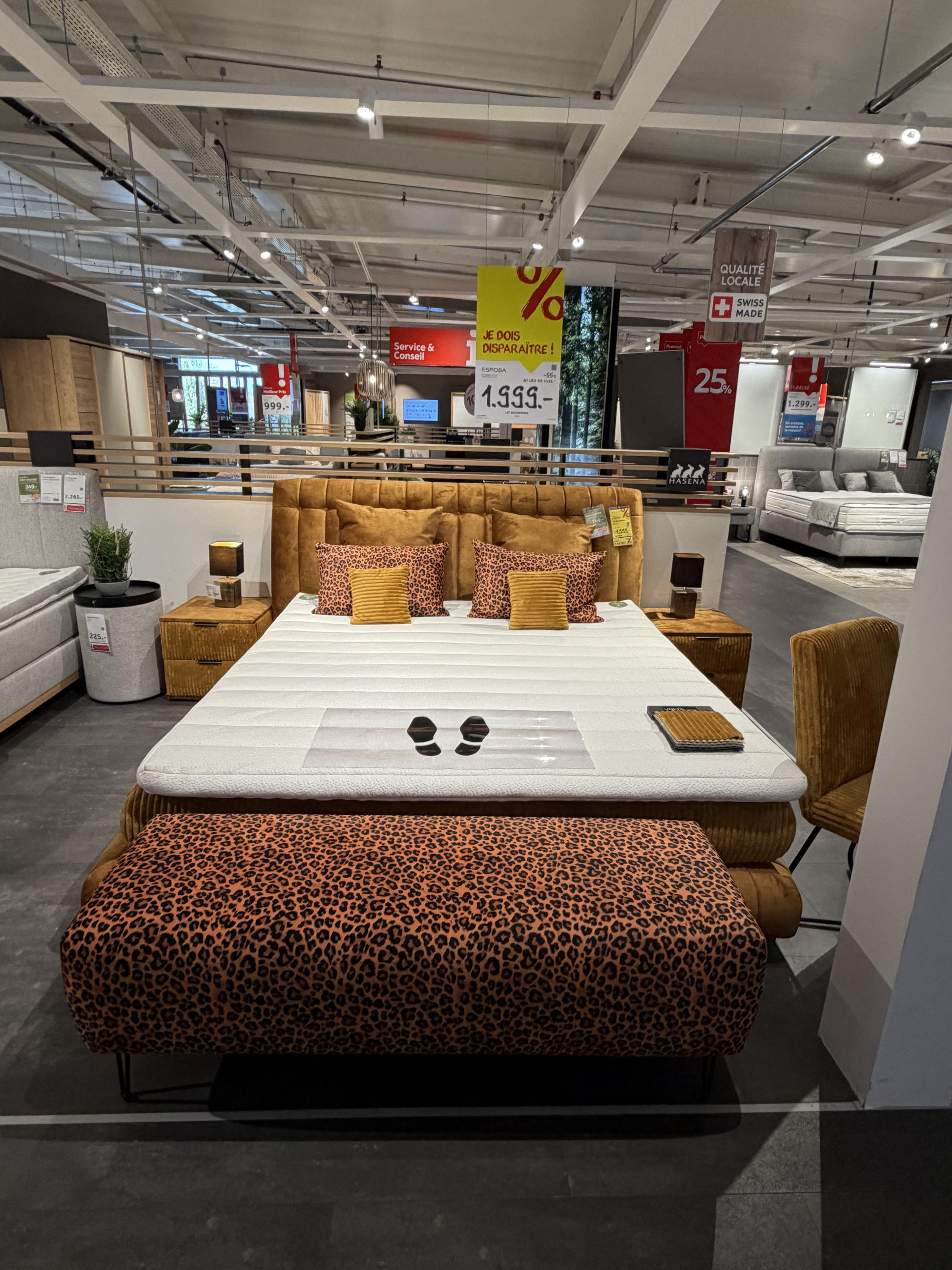 LIT BOXSPRING - Esposa