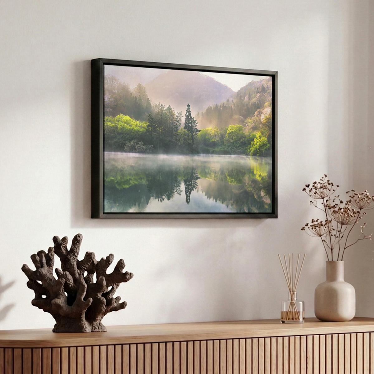 LEINWAND Bilder mit Rahmen - Natur - Bäume - Berge - See - Wasser - 30x20 - Hellgrün, Textil (30/20cm) - MuchoWow