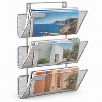 ZEITSCHRIFTENHALTER Silber Wandmontage 3 Ablagen - Silberfarben, Metall (32.5/41/12cm) - Relaxdays