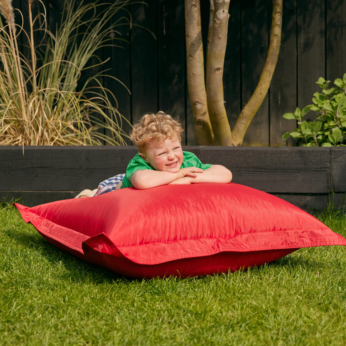 OUTDOORSITZSACK für Kinder - Rot, Kunststoff (100/20/125cm) - Veeva