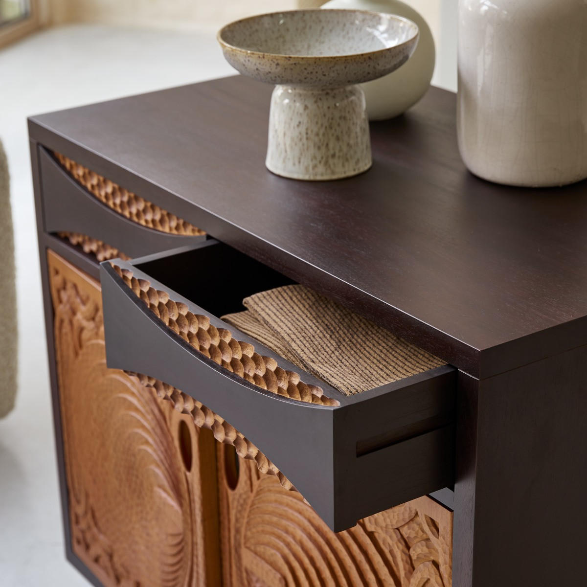 SIDEBOARD Frida Braun aus Mahagoni - Braun, Holz (93/80/52cm) - Tikamoon