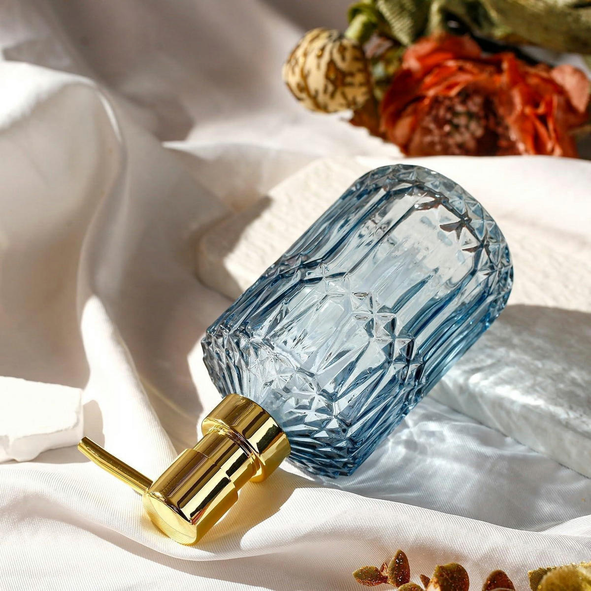 SEIFENSPENDER Glas Blau mit Diamantschliff-Design - Transparent, Glas (8/18.5/8cm)