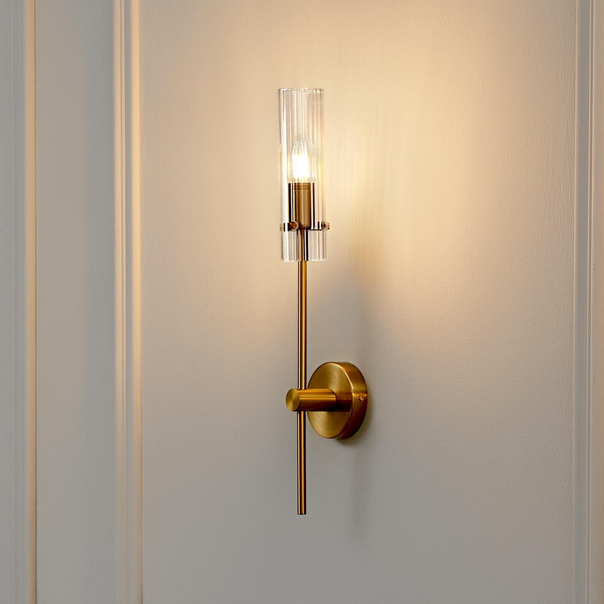 WANDLEUCHTE Sérénia, Transparent und goldfarben, 55cm - Transparent, Glas (10/55/10cm) - KOSILUM