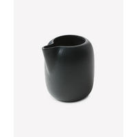 SAHNE - GIESSER EQUINOXE 120 ml in gusseisener optik - Schwarz, Keramik (0.12L) - Revol Porcelaine France