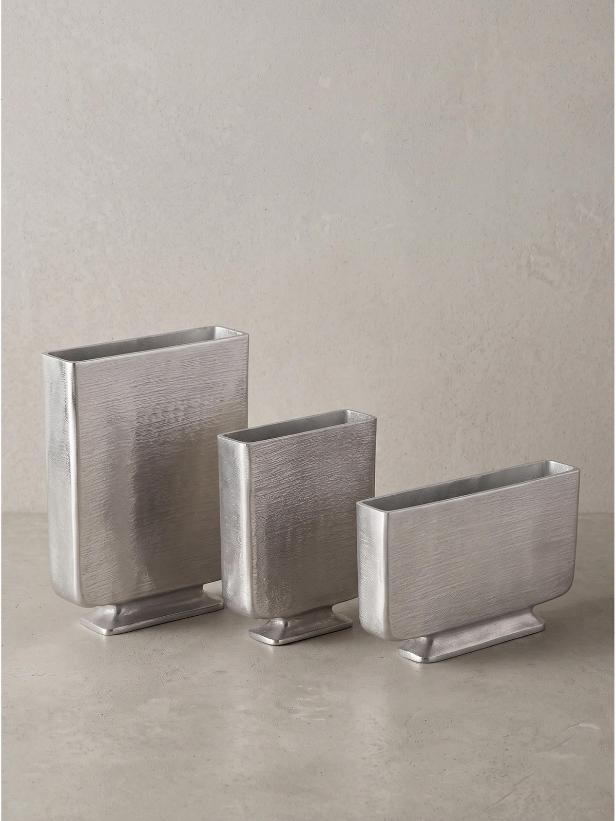 VASEN 3er-Set PORTONOVO, Aluminium, handgefertigt, Silber, 26 x 4 x 33 cm - Silberfarben, Metall (33cm) - KADIMA DESIGN