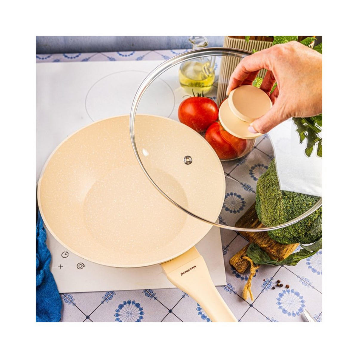 WOK Creme 28/28/8 cm 64479 - Creme, Metall (28cm) - Klausberg 