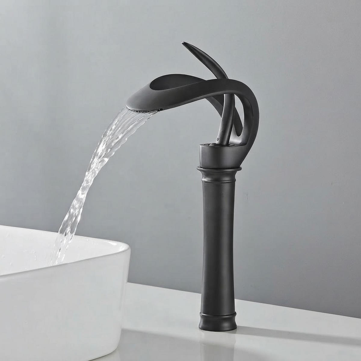 BADEZIMMERARMATUR, 33 x 15 cm, schwarz - Schwarz, Metall (40/15/25cm) - Vallsero
