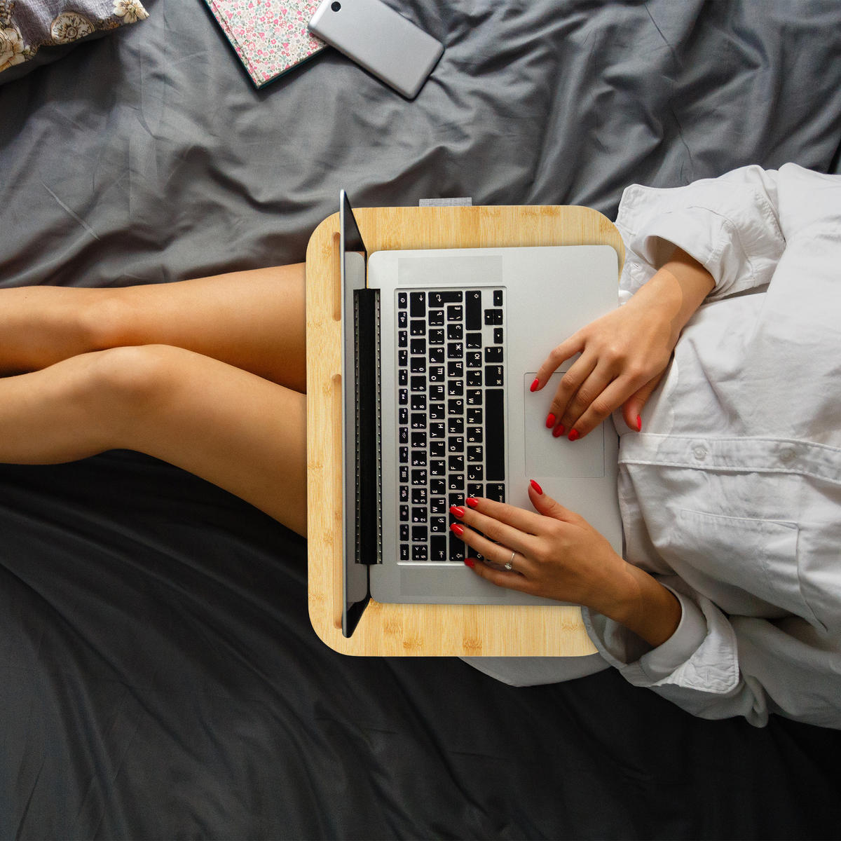 VANKÚŠ na laptop - viacfarebná, drevo/textil (36/51/8cm) - Relaxdays