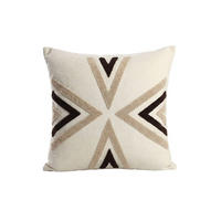 DEKOKISSEN Nordic Arrow Beige 45x45 cm mit Füllung - Beige/Multicolor, Textil (45/45cm) - Deco-Raum
