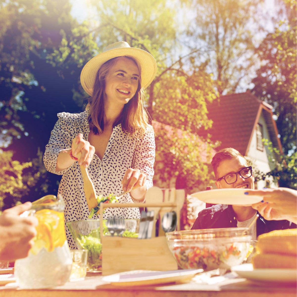 BESTECKHALTER - Hellbraun, Holz/Holzwerkstoff (25/23/15.5cm) - Relaxdays