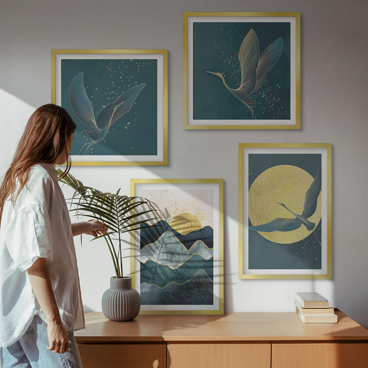 WANDBILDER 4er Set - 50x50 cm & 40x60 cm Goldrahmen - Vögel, Kraniche, Mond, Berge - Goldfarben, Kunststoff (50/50cm) - ArtPrintCave