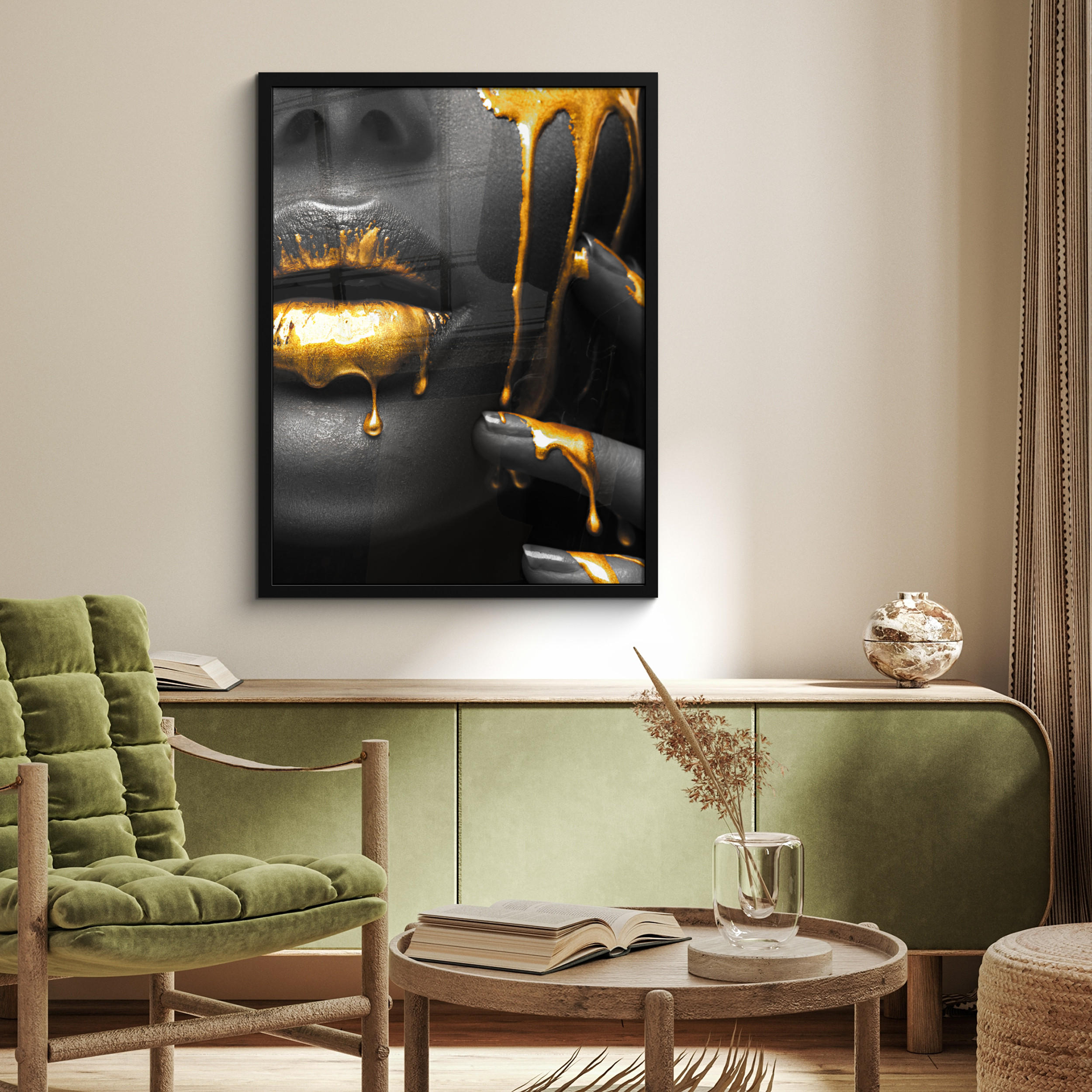 GERAHMTES BILD Frau - Schwarz - Gold - Gesicht - Lippen 60x80 cm - Goldfarben, Papier (60/80cm) - MuchoWow