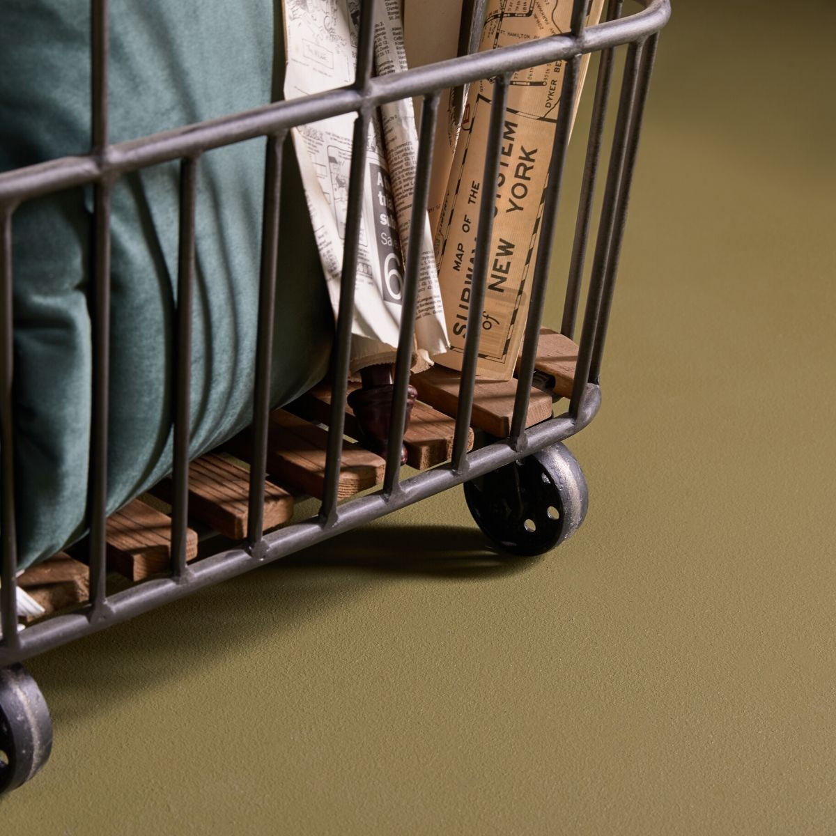 METALLISCHER Rollenholzwagen - 54/35/53 cm - Anthrazit, Holz (35/53/54cm) - Signature